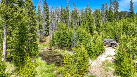 Photo of 357 Ontario Drive, Elliston, MT 59728 (MLS # 30069519)