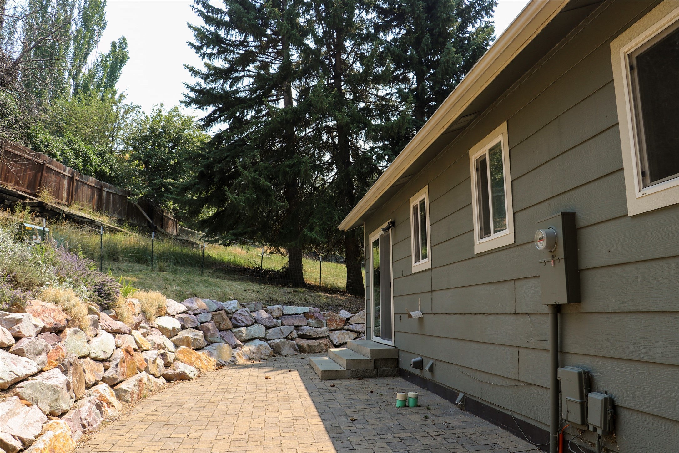 6108 Mainview Drive