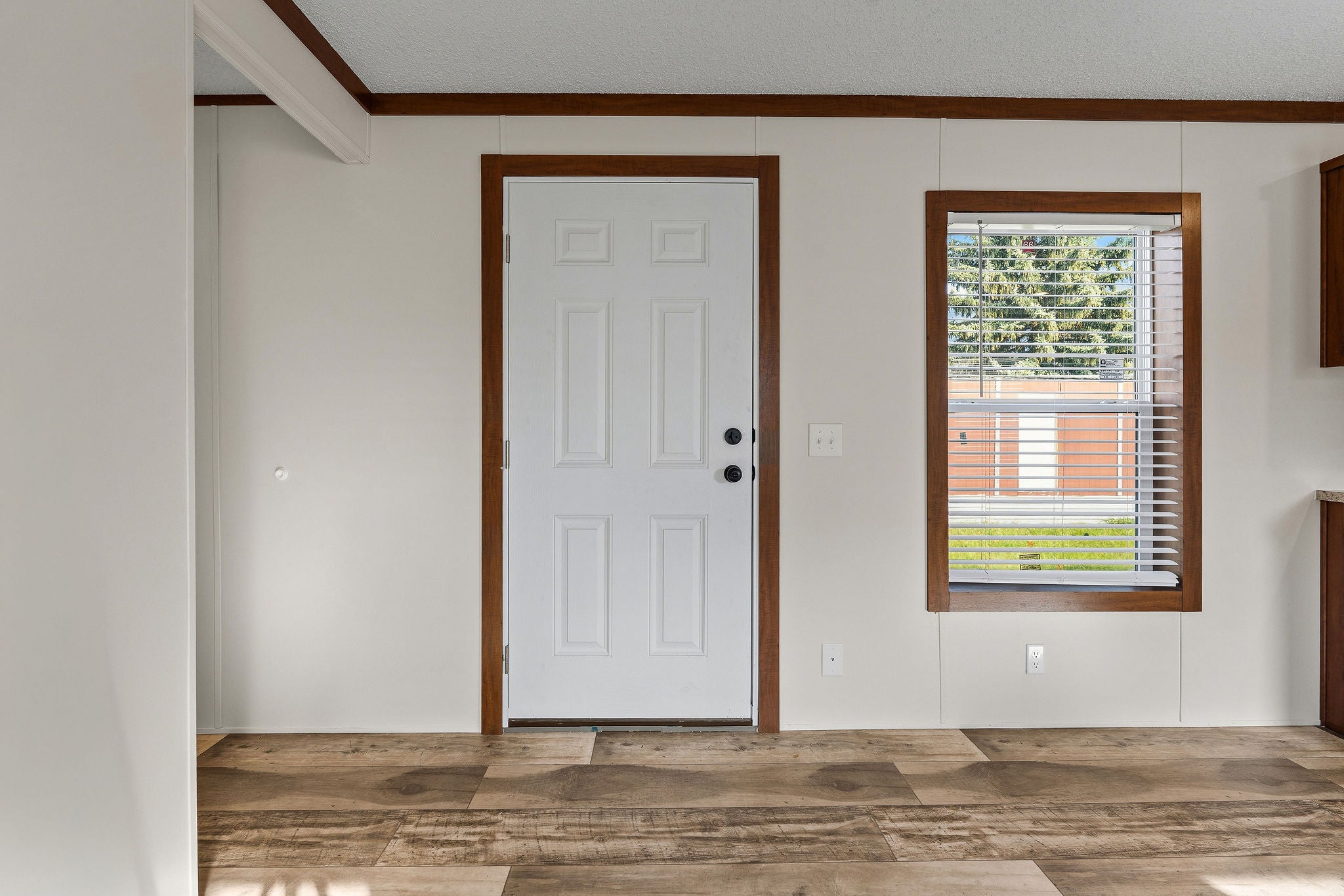 110 Van Sant Road 8