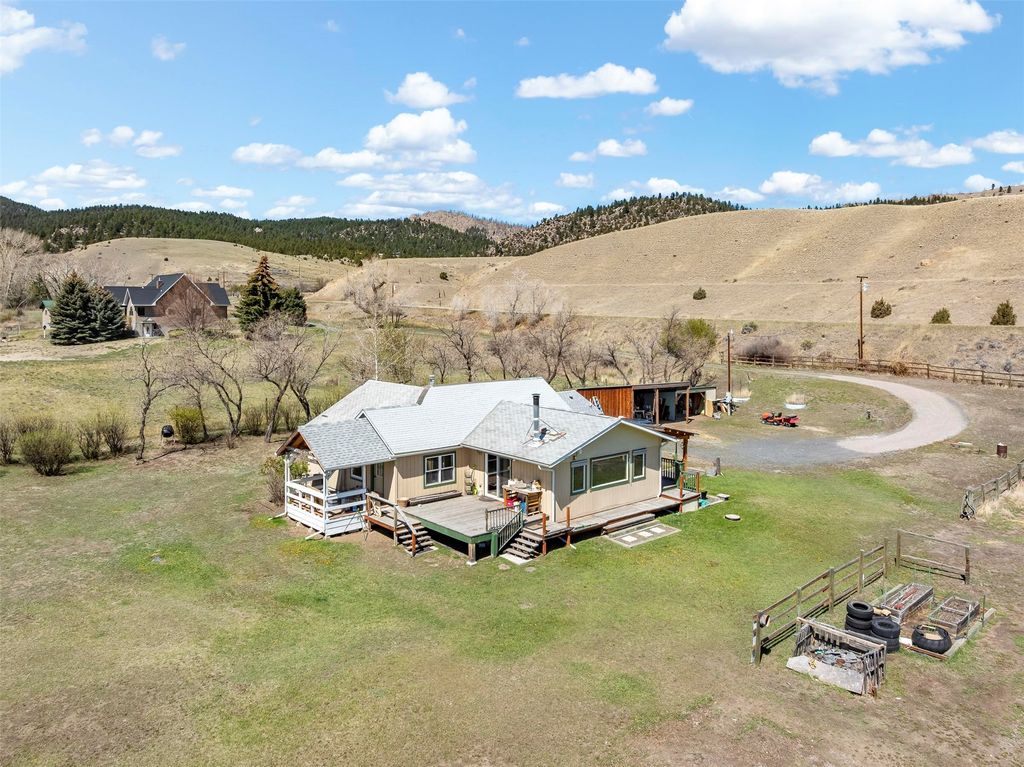 Photo of 967 MT Hwy 2 W, Whitehall, MT 59759 (MLS # 30070310)