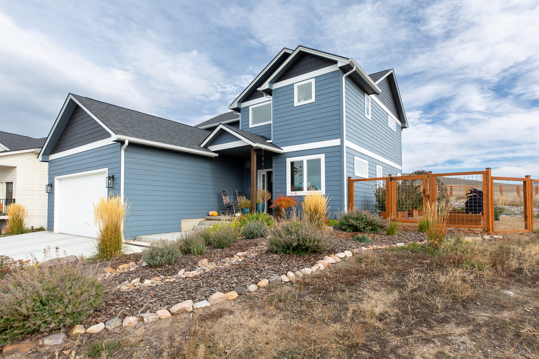 8915 Snapdragon Drive