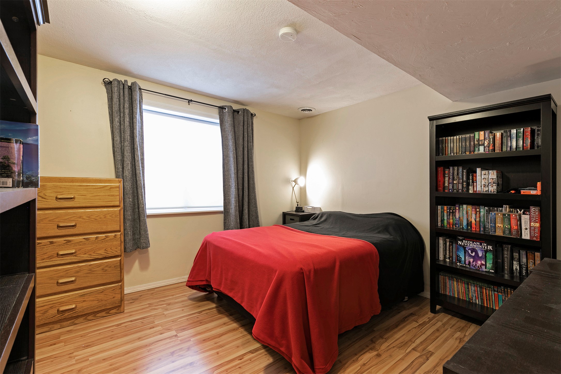 Lolo, Montana 59847, United States, 5 Bedrooms Bedrooms, ,2 BathroomsBathrooms,Residential,Pending,125199