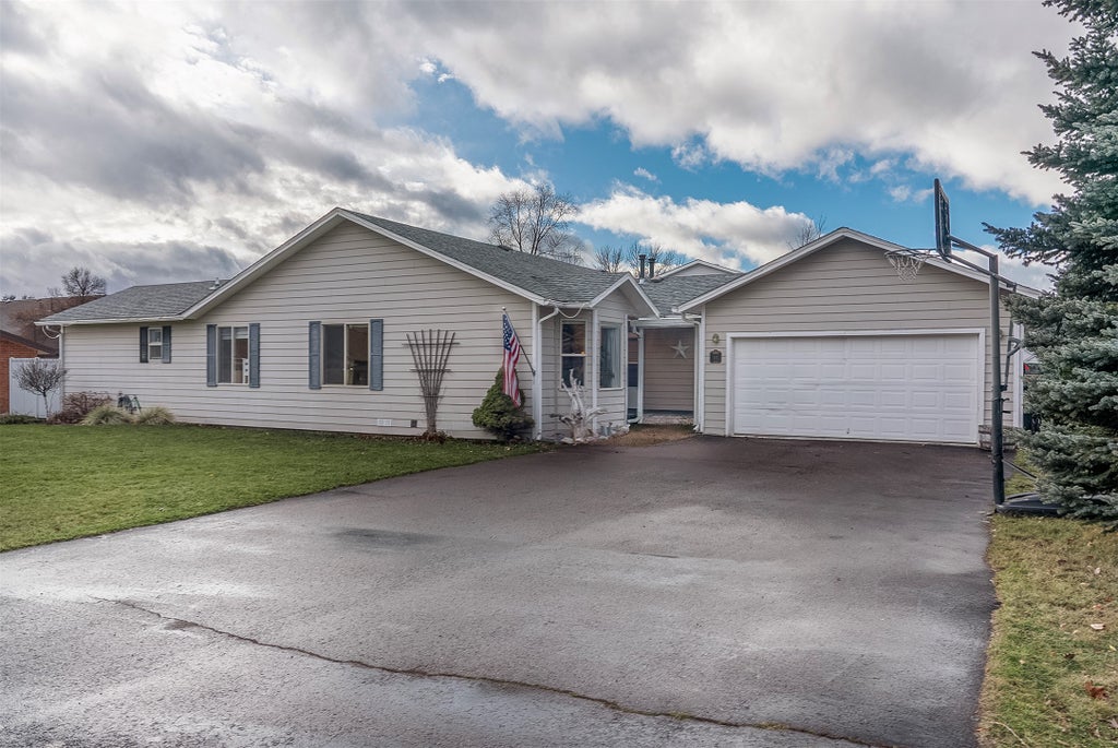 Photo of 112 O'Brien Terrace #A, Bigfork, MT 59911 (MLS # 30071835)