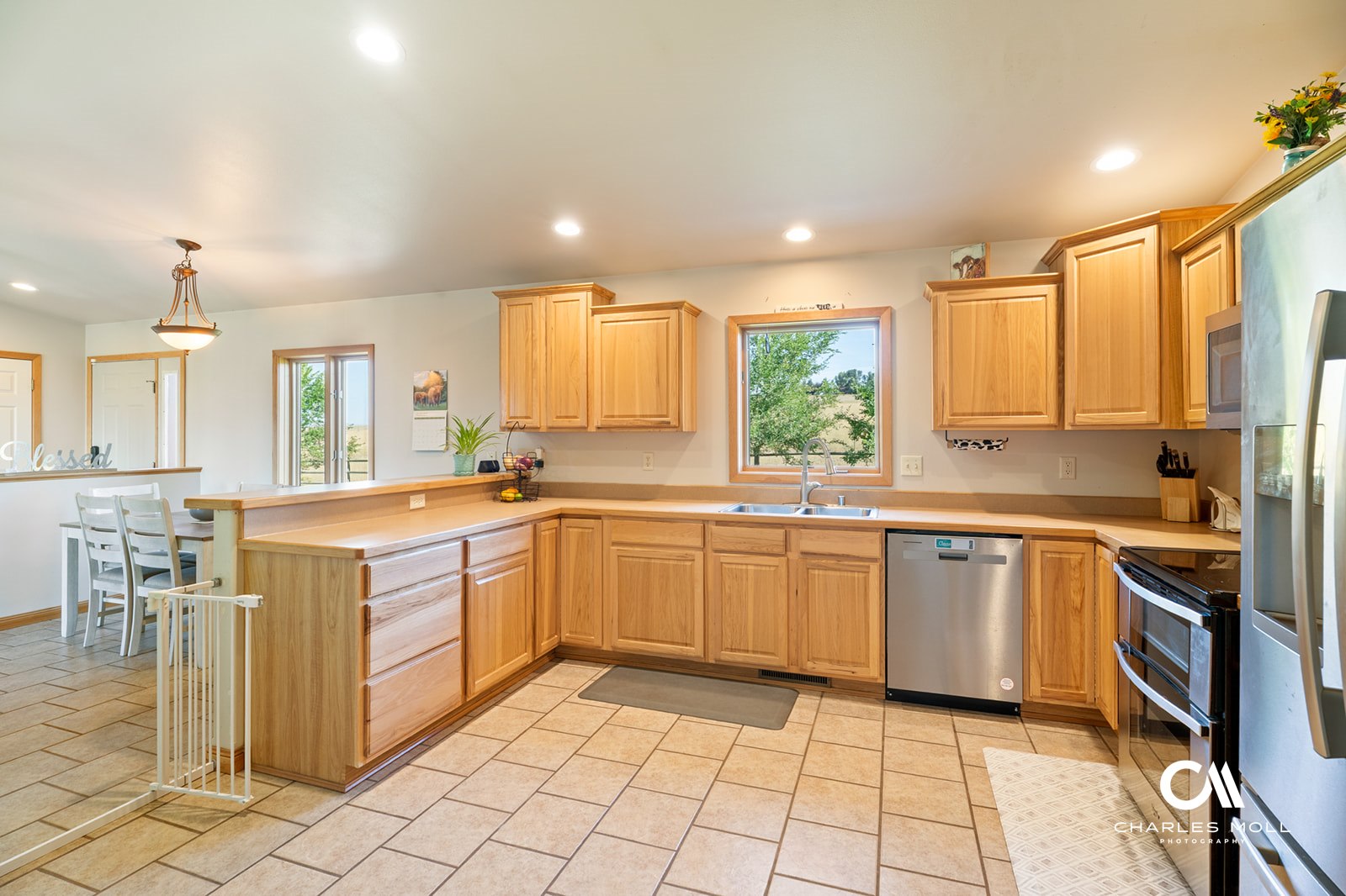 Helena, Montana 59602, United States, 5 Bedrooms Bedrooms, ,3 BathroomsBathrooms,Residential,Active,186862