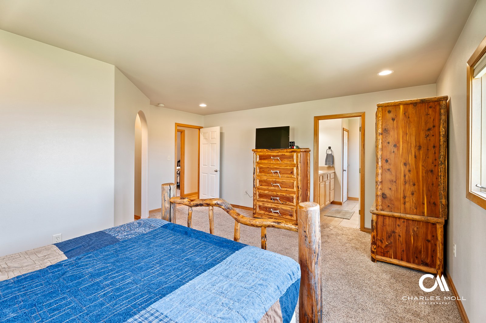 Helena, Montana 59602, United States, 5 Bedrooms Bedrooms, ,3 BathroomsBathrooms,Residential,Active,186862