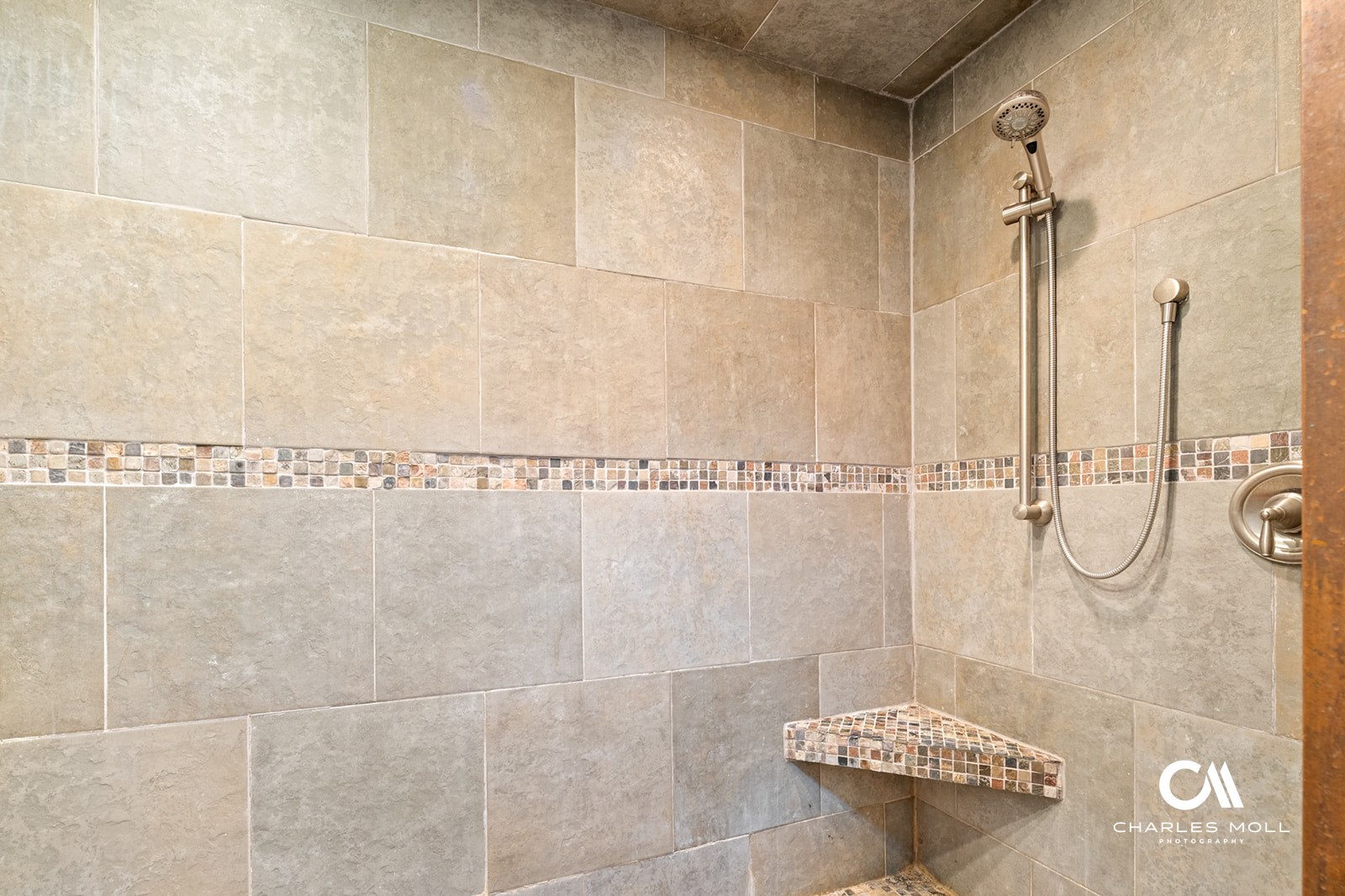 Helena, Montana 59602, United States, 5 Bedrooms Bedrooms, ,3 BathroomsBathrooms,Residential,Active,186862