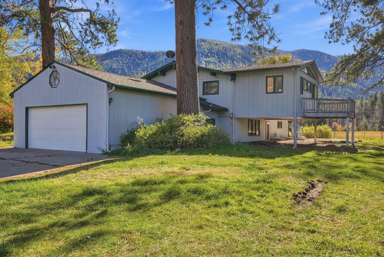 7543 Mayfly Lane
