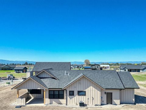Tiny photo for 384 Jefferson Street, Kalispell, MT 59901 (MLS # 30069660)
