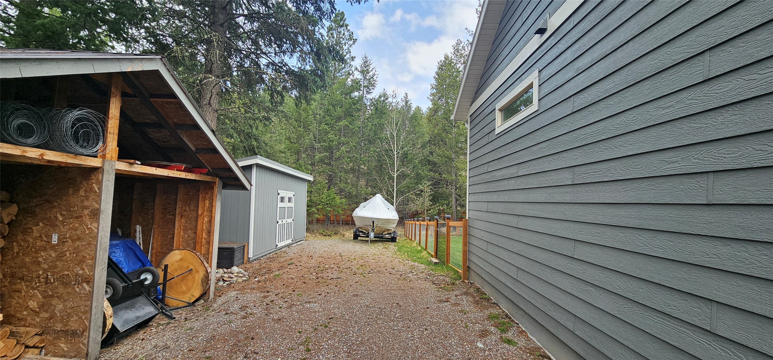 Bigfork, Montana 59911, United States, 4 Bedrooms Bedrooms, ,3 BathroomsBathrooms,Residential,Active,81807