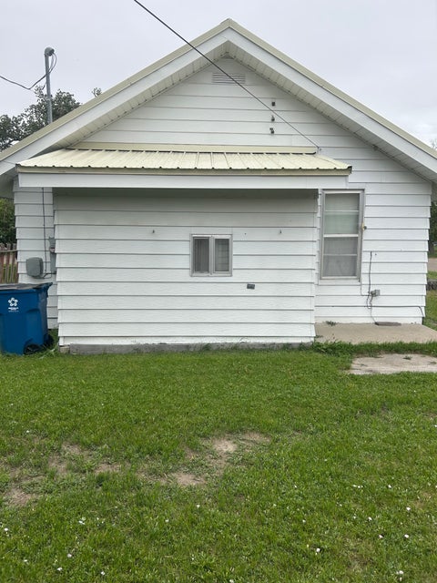 Tiny photo for 1702 Chouteau Street, Fort Benton, MT 59442 (MLS # 30073231)