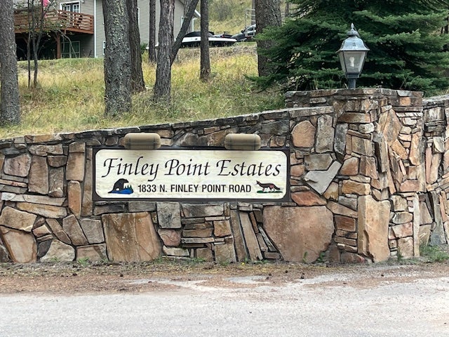 300 Lynx Drive