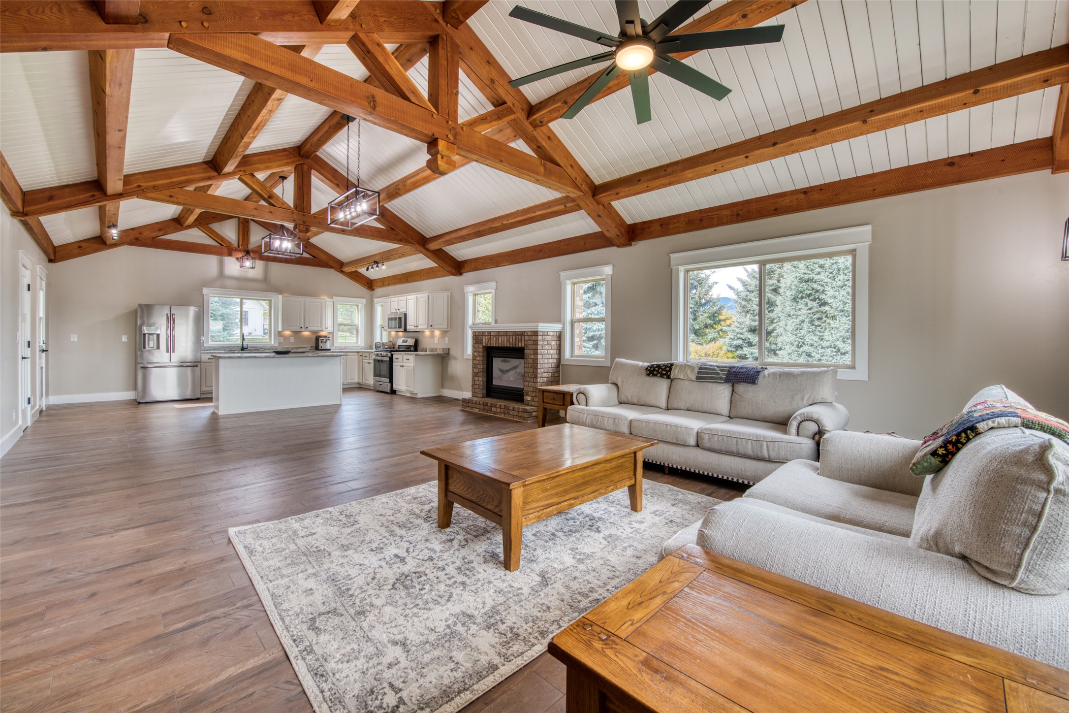 Hamilton, Montana 59840, United States, 3 Bedrooms Bedrooms, ,2 BathroomsBathrooms,Residential,Active,221208