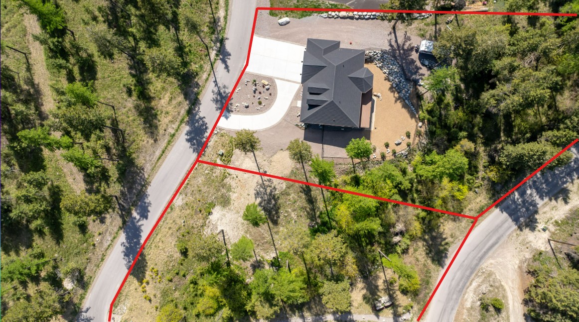 335 & 339 Skookum Road