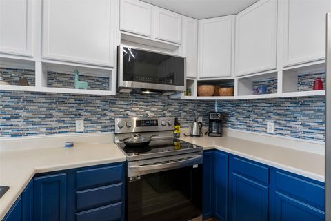 Tiny photo for 1909 Idaho Street #C, Missoula, MT 59801 (MLS # 30068332)