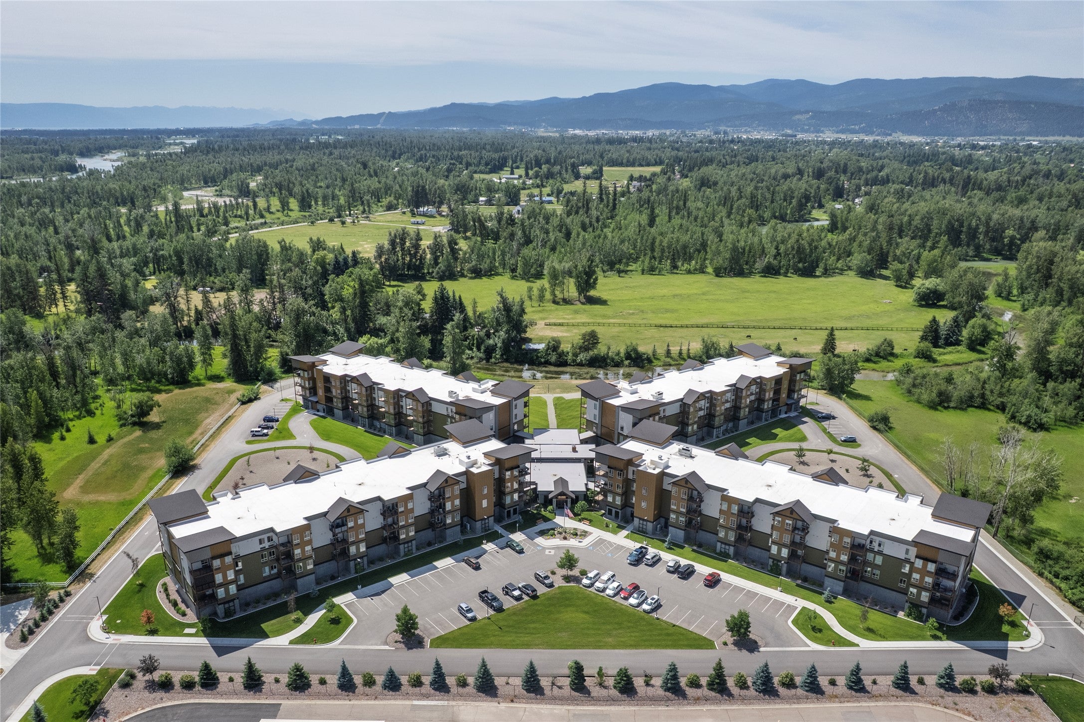 100 Woodlands Way P404