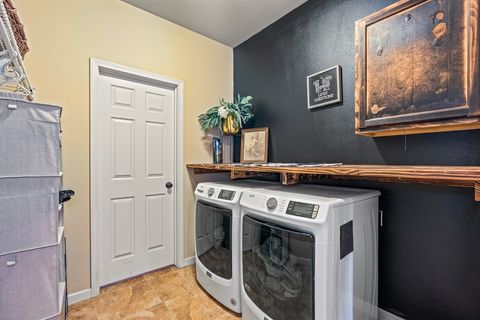 Tiny photo for 509 Zebra Street, Billings, MT 59106 (MLS # 30069487)