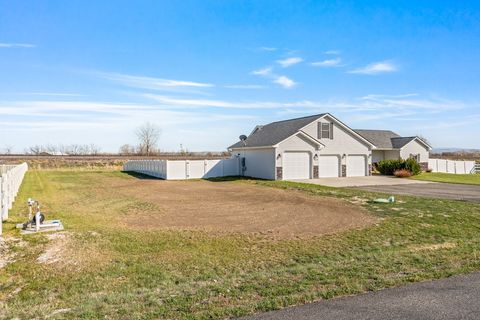 Tiny photo for 509 Zebra Street, Billings, MT 59106 (MLS # 30069487)