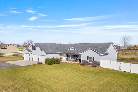 Photo of 509 Zebra Street, Billings, MT 59106 (MLS # 30069487)