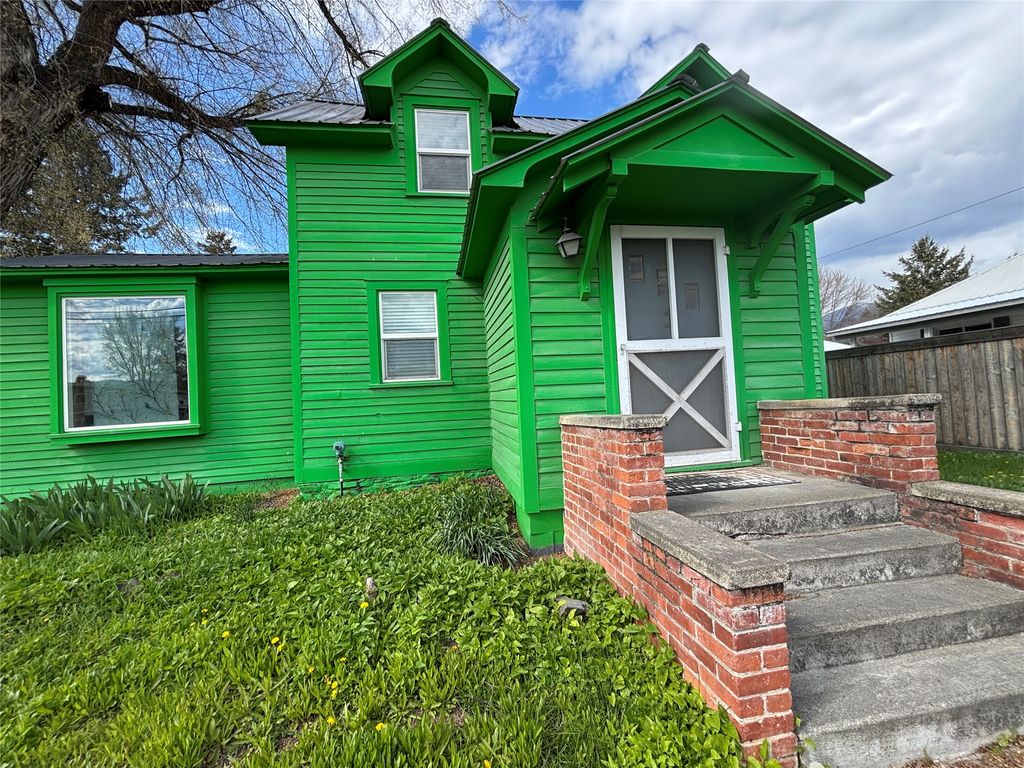 Photo of 400 1st Avenue E, Eureka, MT 59917 (MLS # 30069180)