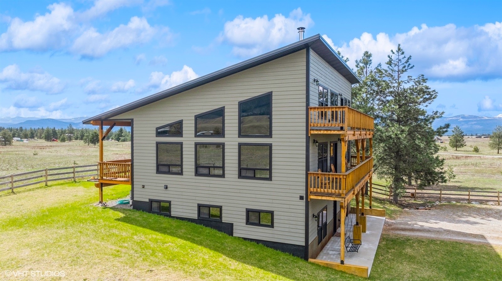 87 Velvet Grove