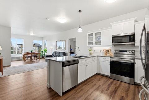 Photo of 100 Woodlands Way #B-404, Kalispell, MT 59901 (MLS # 30061449)