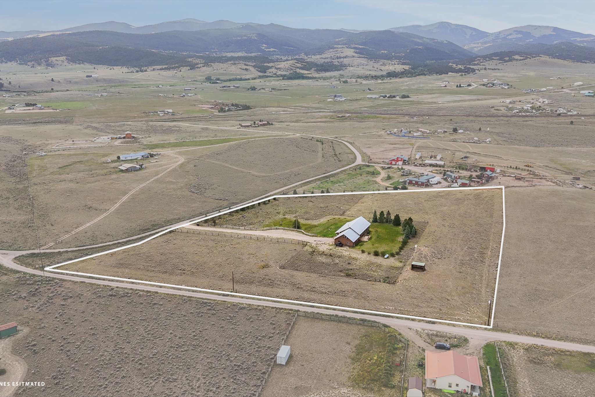 5824 Racehorse Loop