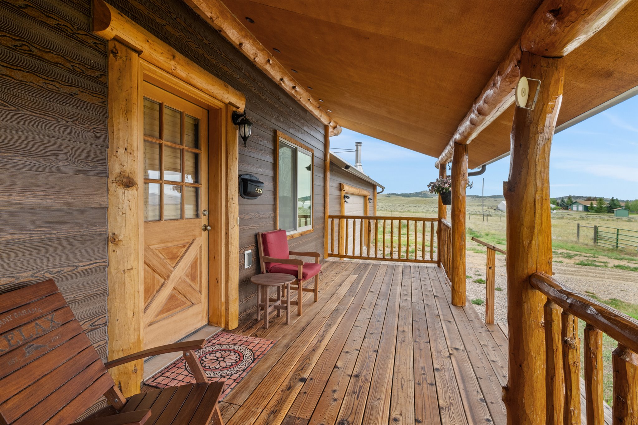 5824 Racehorse Loop