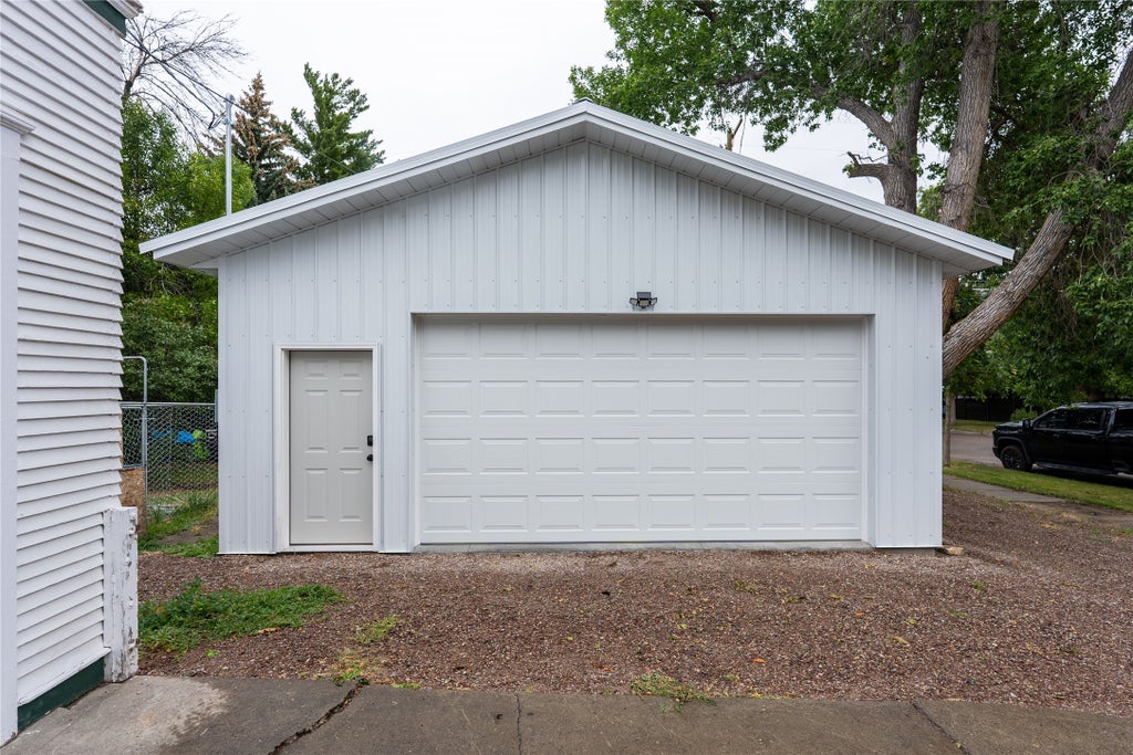 Photo of 3027 3rd Avenue N, Great Falls, MT 59401 (MLS # 30078192)