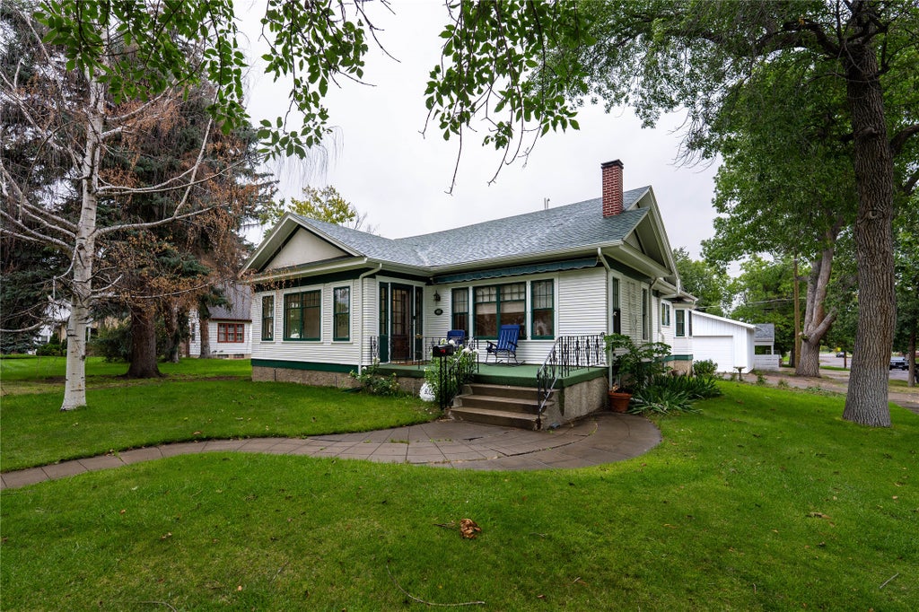 Photo of 3027 3rd Avenue N, Great Falls, MT 59401 (MLS # 30078192)