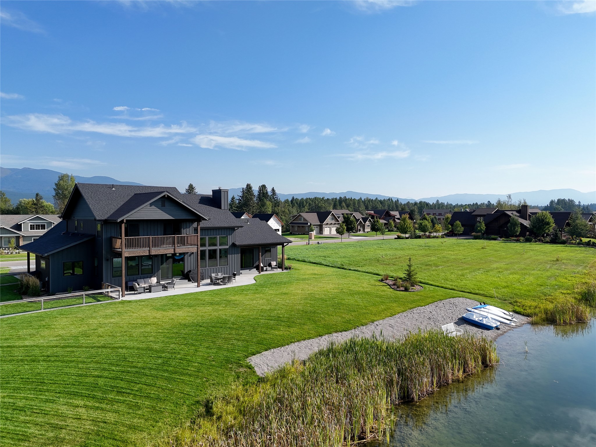 3031 River Lakes Drive