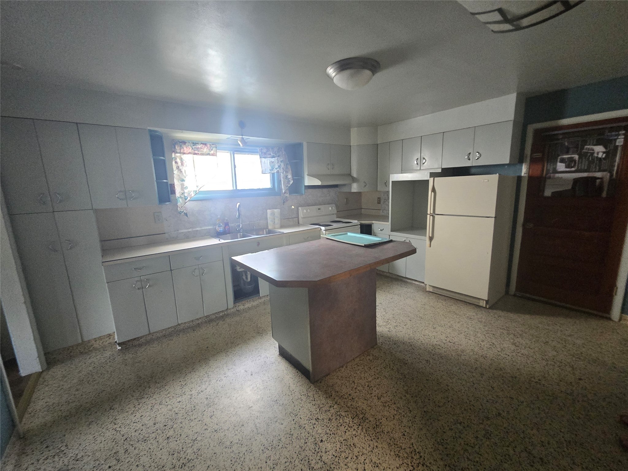 814 Placer Street