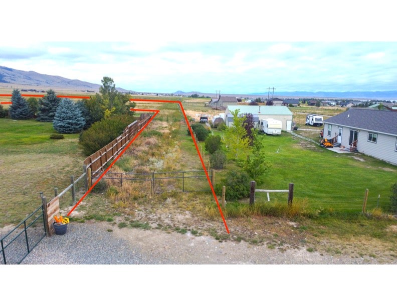 Photo of 6 Battleshipe Ln Ln, Townsend, MT 59644 (MLS # 30078323)