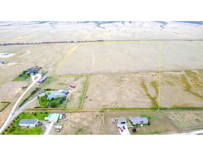 Photo of 6 Battleshipe Ln Ln, Townsend, MT 59644 (MLS # 30078323)