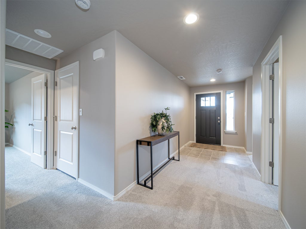 Photo of 8809 Los Alamitos Lane, Missoula, MT 59808 (MLS # 30071933)