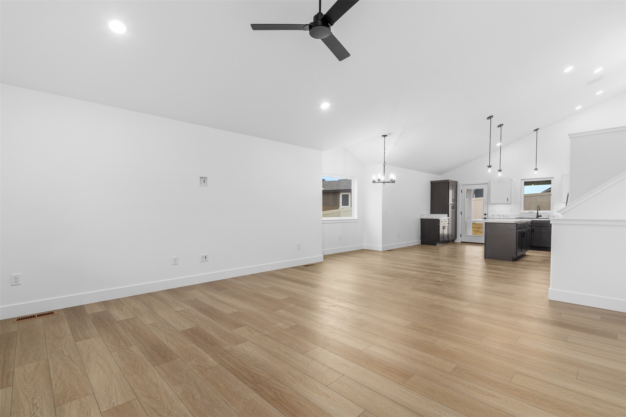 476 Montecito Avenue