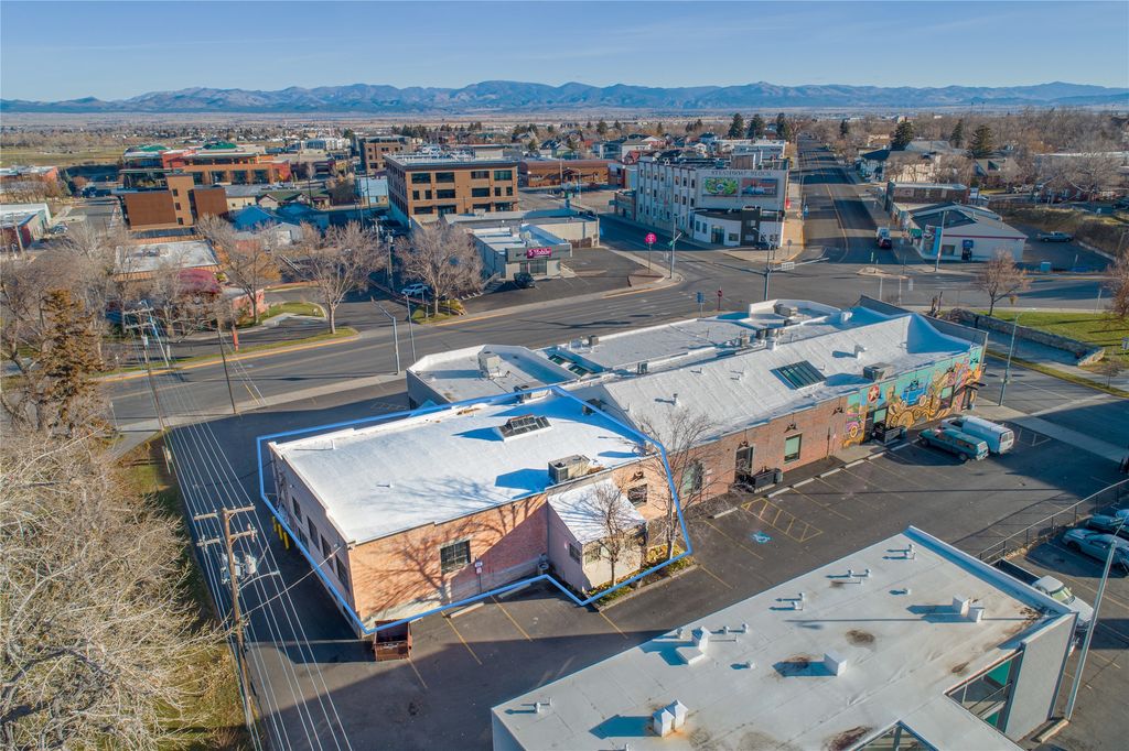 Photo of 27 Neill Avenue, Helena, MT 59601 (MLS # 30061020)