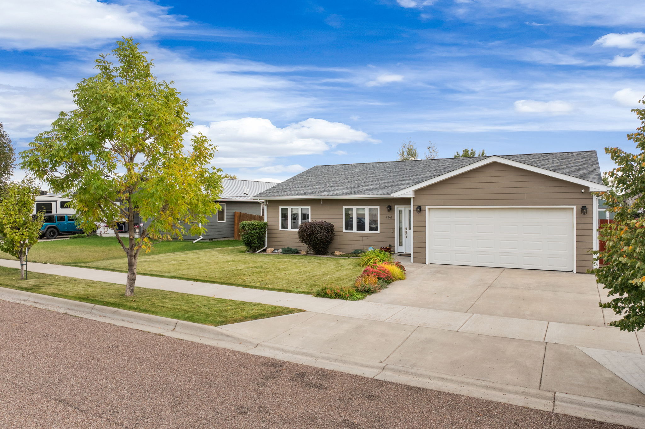2541 Castle Pines Way