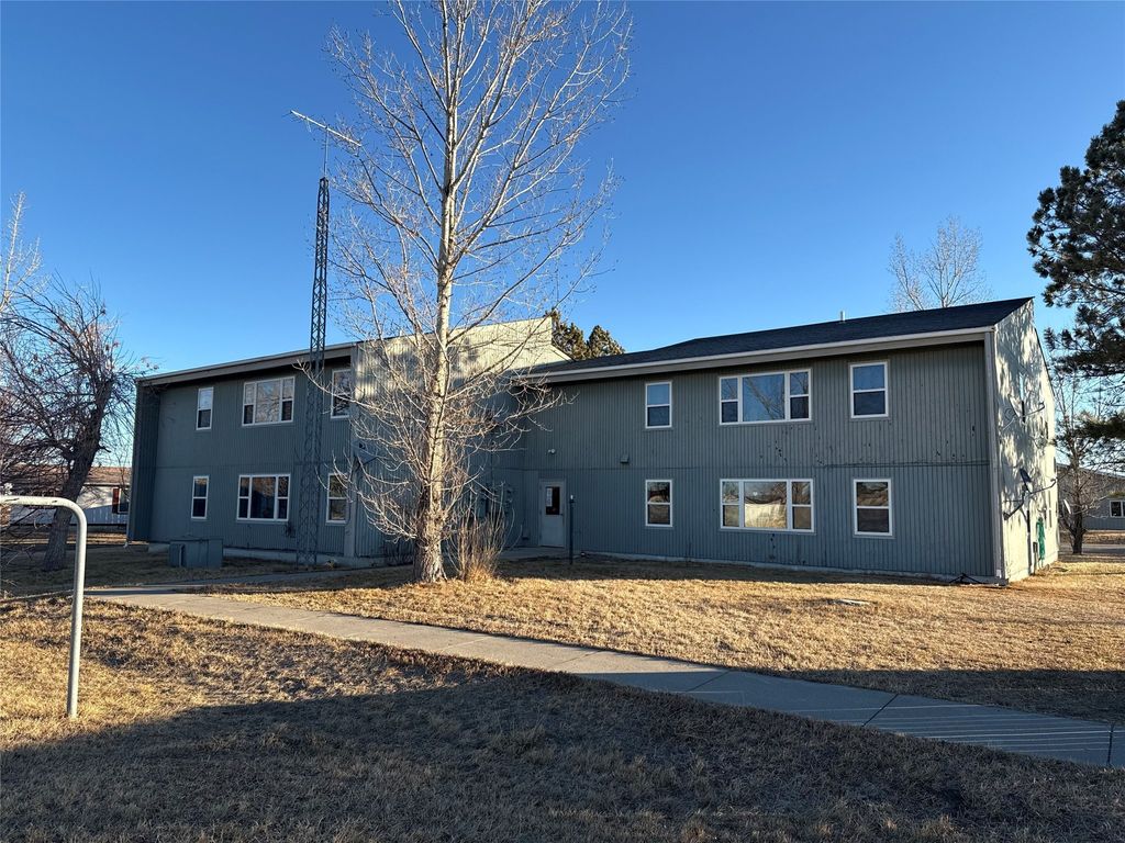 Photo of 423 Pondera Avenue, Valier, MT 59486 (MLS # 30063953)