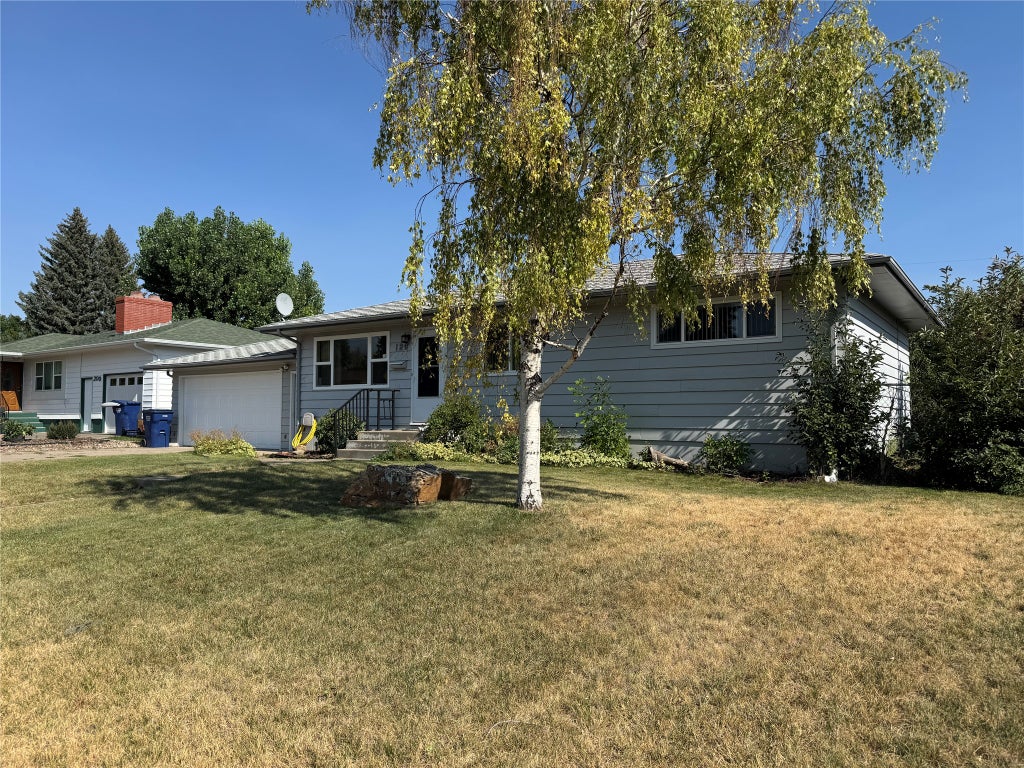 Photo of 120 Riverview 4 E, Great Falls, MT 59404 (MLS # 30076654)