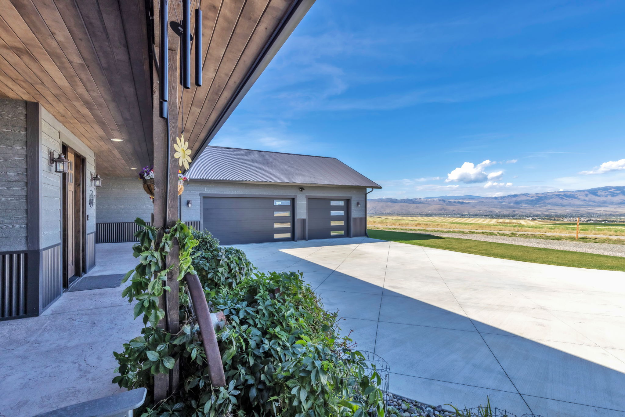 35 Skyview Lane