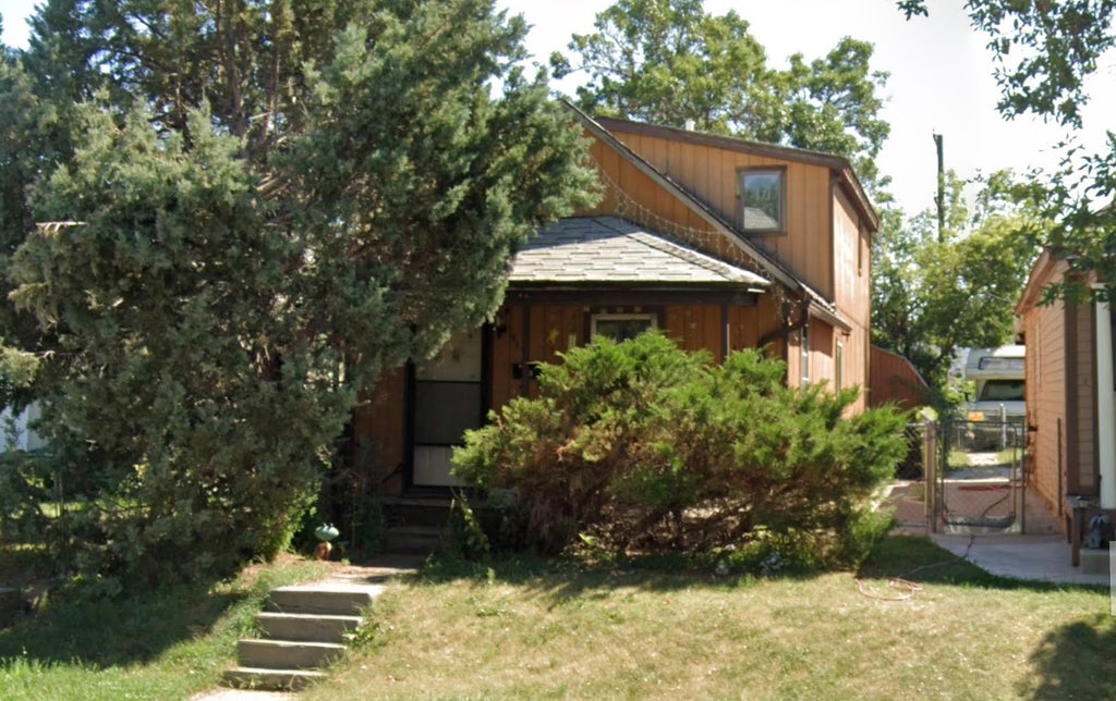 Photo of 514 8th Avenue S, Great Falls, MT 59405 (MLS # 30077226)