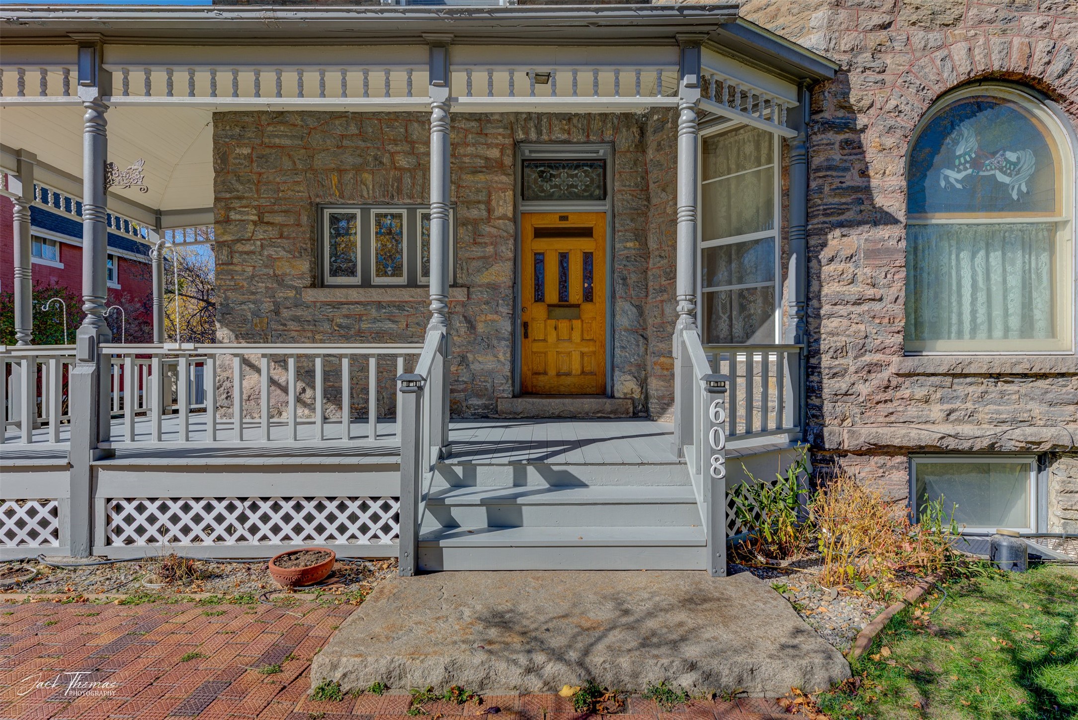 Helena, Montana 59601, United States, 4 Bedrooms Bedrooms, ,3 BathroomsBathrooms,Residential,Pending,37479