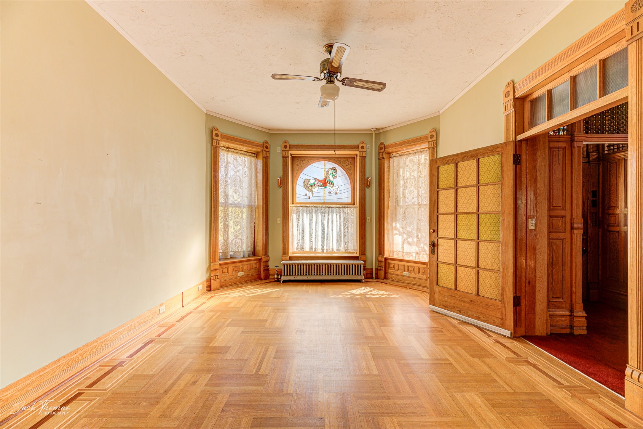 Helena, Montana 59601, United States, 4 Bedrooms Bedrooms, ,3 BathroomsBathrooms,Residential,Pending,37479