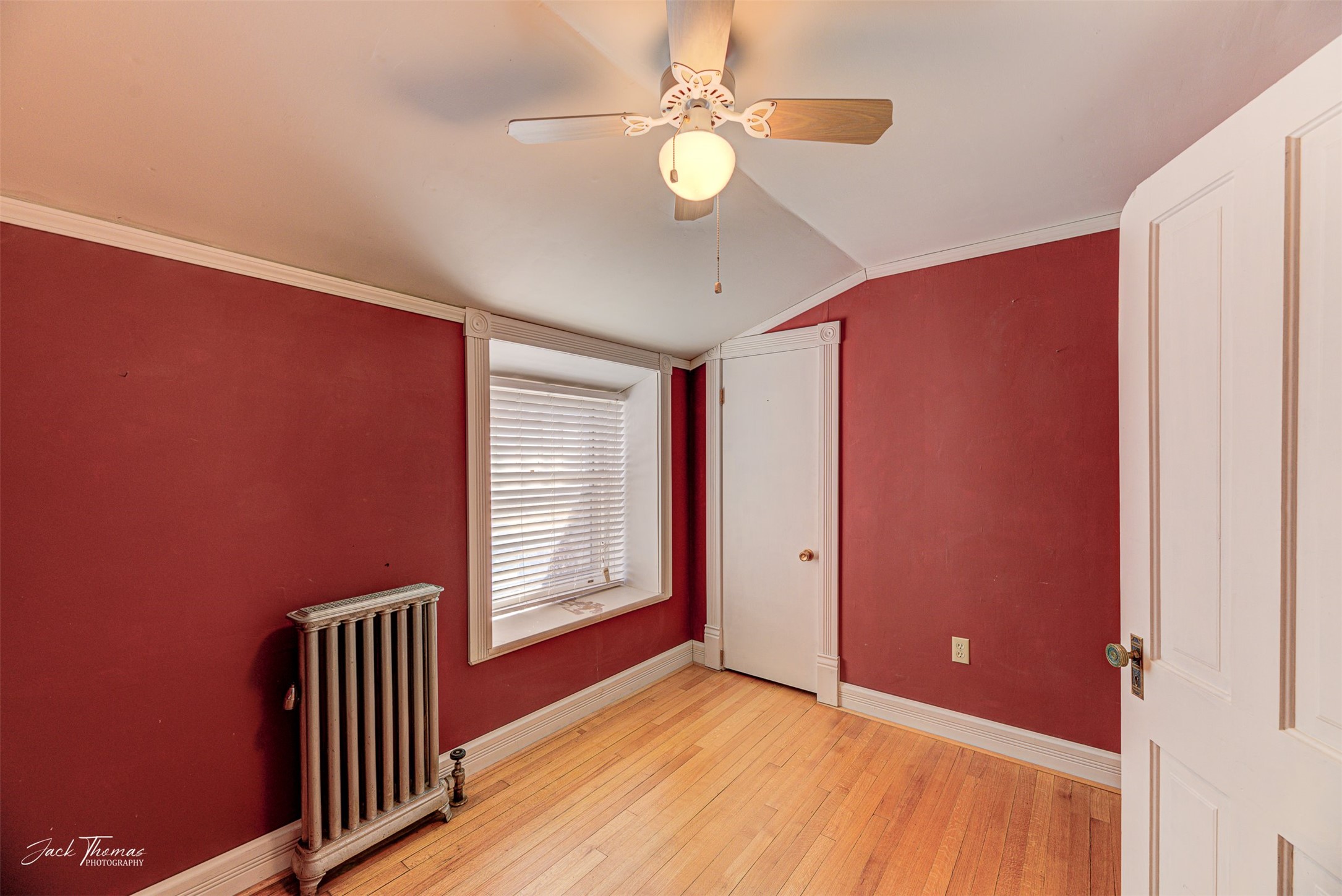 Helena, Montana 59601, United States, 4 Bedrooms Bedrooms, ,3 BathroomsBathrooms,Residential,Pending,37479