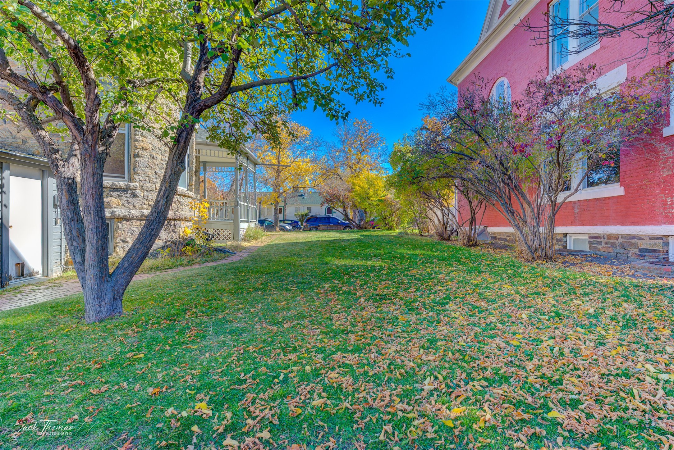 Helena, Montana 59601, United States, 4 Bedrooms Bedrooms, ,3 BathroomsBathrooms,Residential,Pending,37479