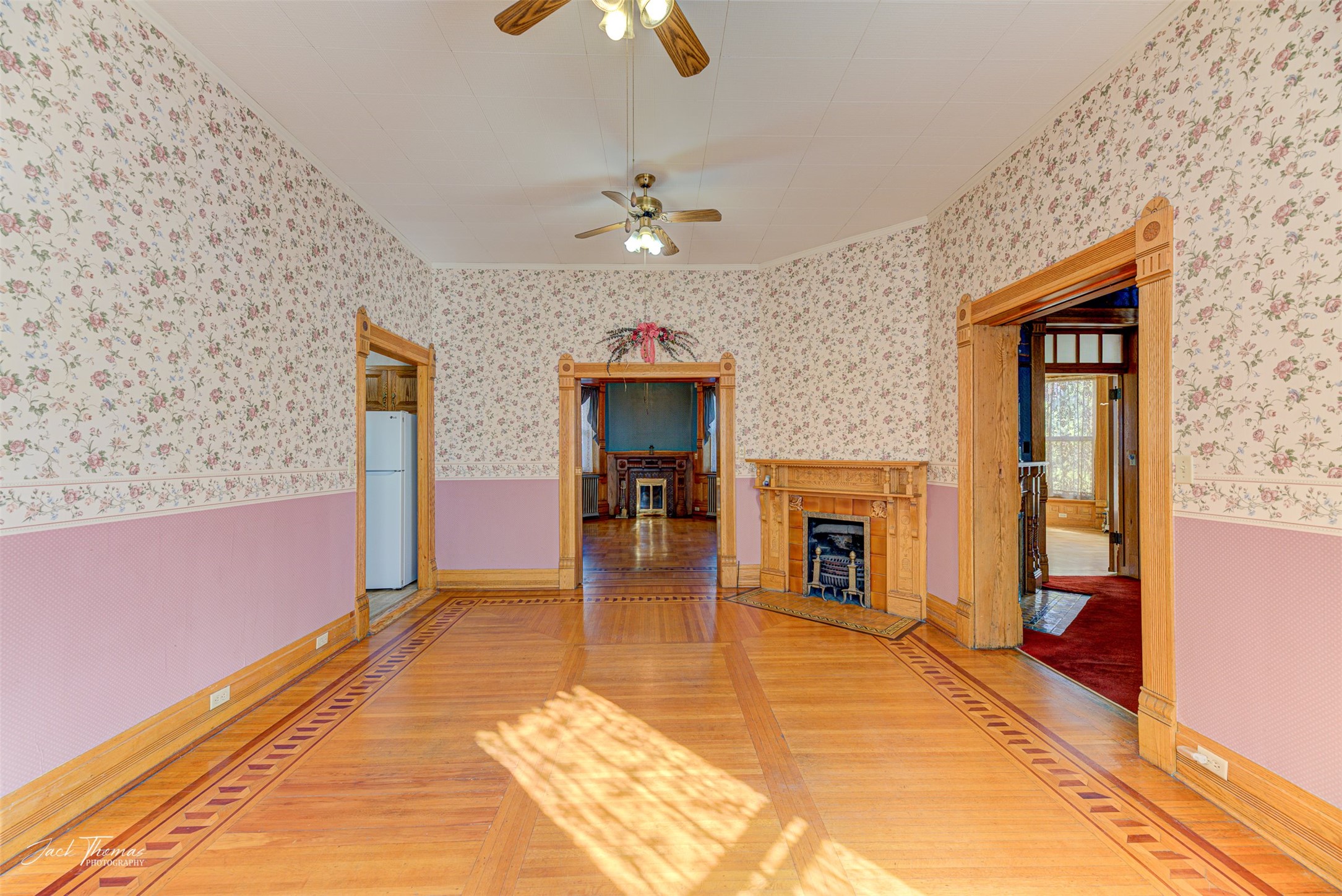 Helena, Montana 59601, United States, 4 Bedrooms Bedrooms, ,3 BathroomsBathrooms,Residential,Pending,37479