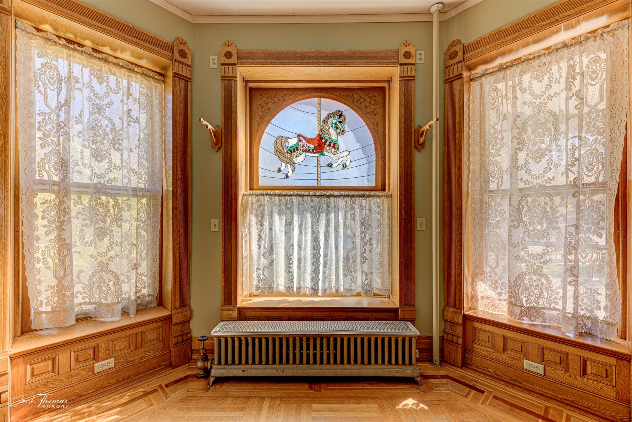 Helena, Montana 59601, United States, 4 Bedrooms Bedrooms, ,3 BathroomsBathrooms,Residential,Pending,37479