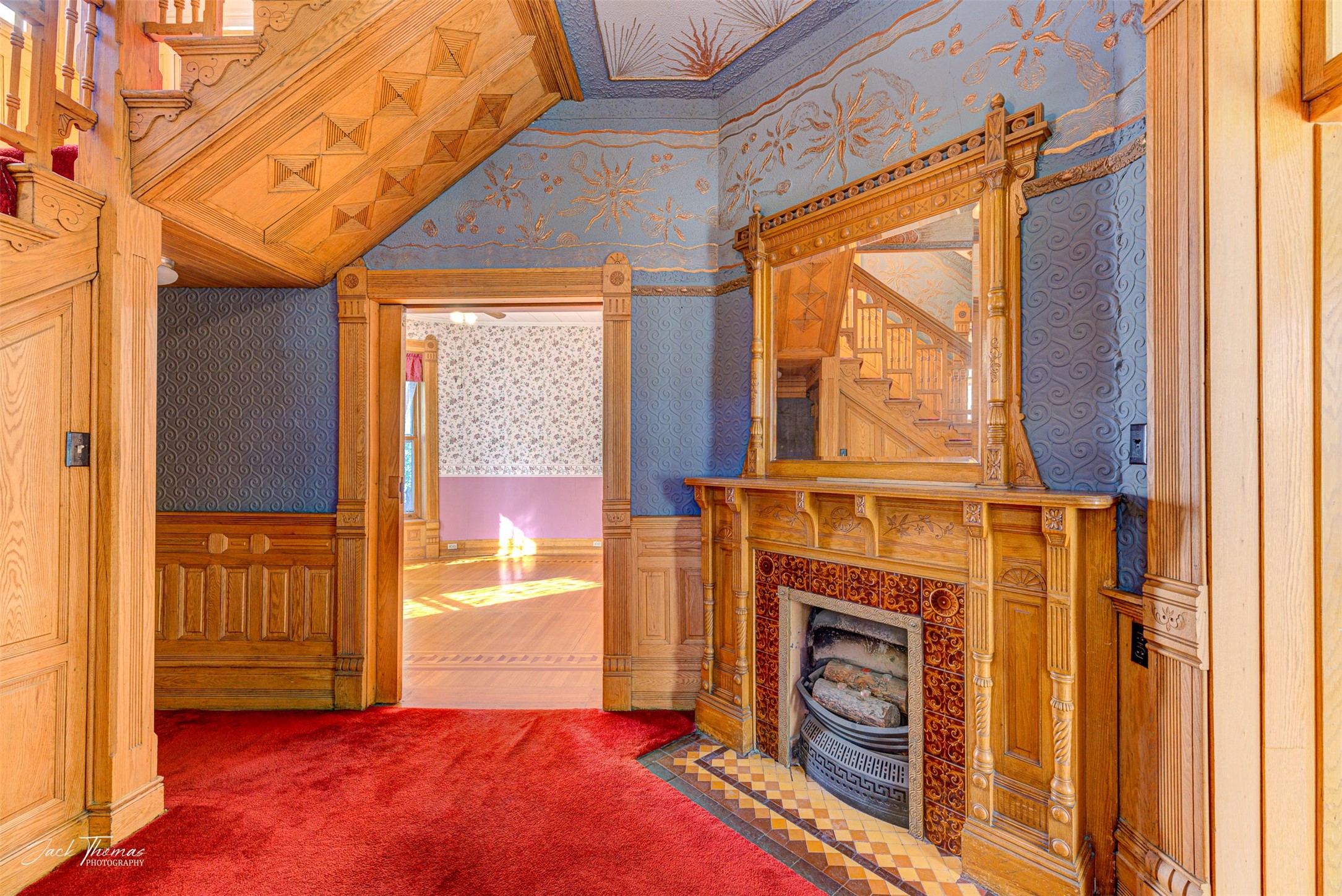 Helena, Montana 59601, United States, 4 Bedrooms Bedrooms, ,3 BathroomsBathrooms,Residential,Pending,37479