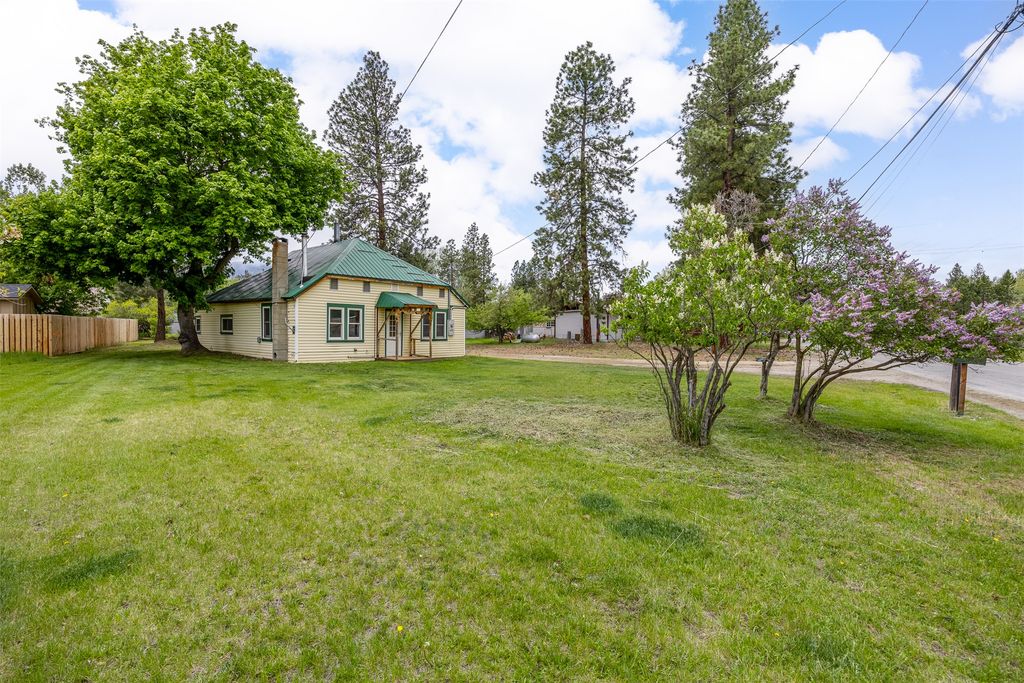 Photo of 411 Water Street, Darby, MT 59829 (MLS # 30050019)