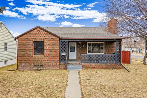 Photo of 1425 4th Avenue S, Great Falls, MT 59405 (MLS # 30066290)